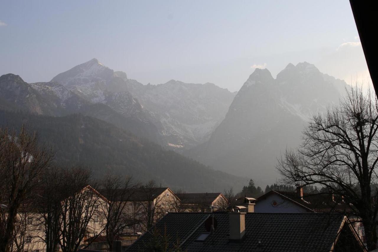 Ferienwohnung Anette Garmisch-Partenkirchen Exterior photo
